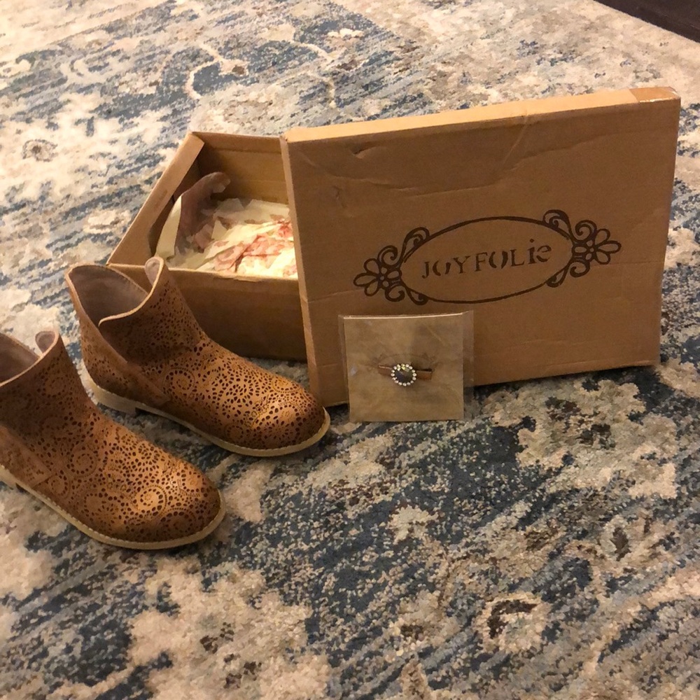 Joyfolie Floral Cutout Boots Girls Chestnut